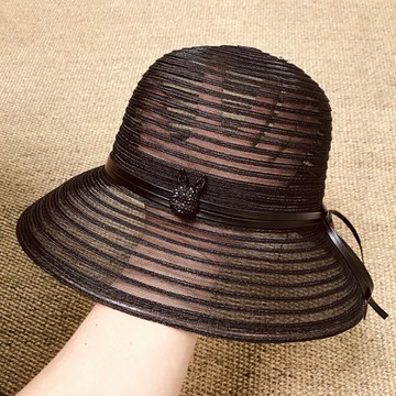 優雅百搭兔子皮繩裝飾網紗漁夫帽出游度假遮陽草帽女夏天盆帽薄款1入