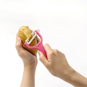 日本京瓷Kyocera 彩色陶瓷削皮器 魅力粉