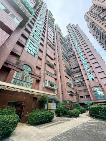 急售景安高樓3+1房摩登大國｜新北市中和區中正路