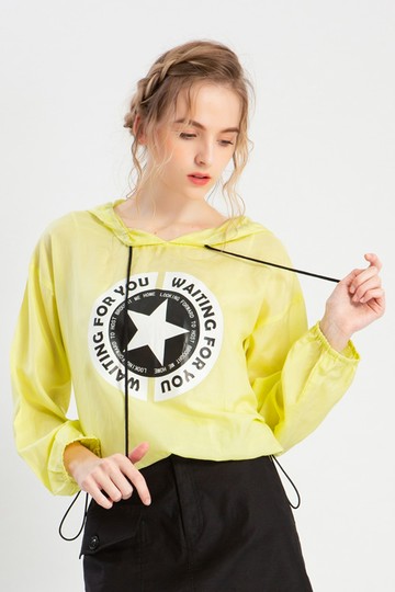 MW 連帽印花微透膚蠶絲長袖上衣