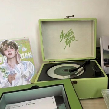 ［］未拆封王源綠色定制版悅心聽同款CD機便攜式CD專輯播放器音響【北歐居家生活】