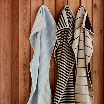 OYOY LIVING Raita 條紋有機棉浴巾100x150 - 清新藍