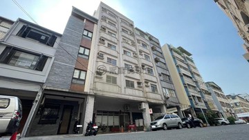 近文化中心鄰輕軌正街上透天5樓｜高雄市苓雅區五權街