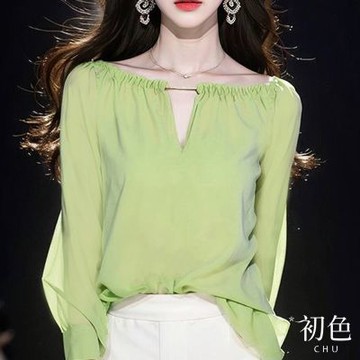 初色 長袖V字鏤空雪紡純色T恤上衣女上衣-綠色-37837(M-2XL可選)