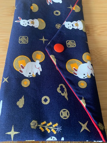 兔年行大運文青風萬用袋-吸睛藍 紅包 婚禮  禮物 衛生棉收納袋