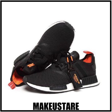 Adidas nmd hotsell in footlocker