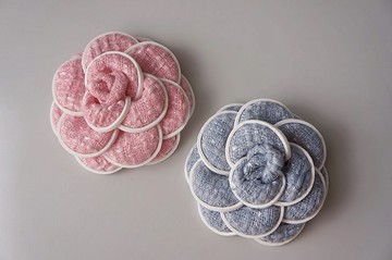 H1-多功能胸針-胸花髮夾側夾衣服配件花朵蝴蝶結類 香香風毛尼