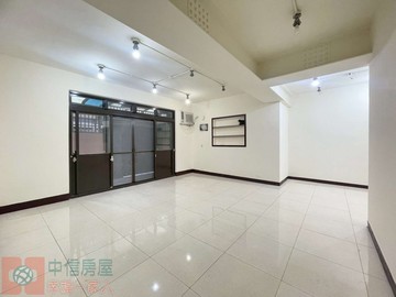 捷運景安站．前庭後院方正一樓｜新北市中和區景平路