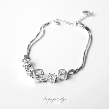 手鍊 鏤空方塊亮眼水鑽設計925純銀細緻手環 貼心延長鍊設計 氣質女孩 柒彩年代【NPA2】