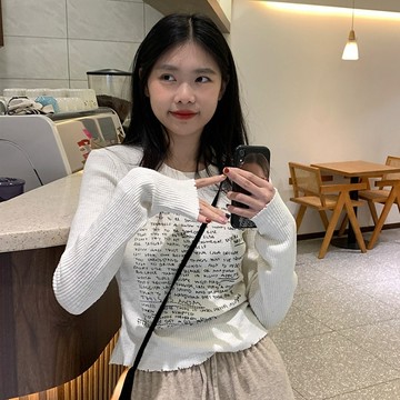 秋冬新款純欲風辣妹短款正肩長袖t恤女修身顯瘦百搭設計感上衣女 長袖T恤 修身上衣 顯瘦上衣 內搭打底衫 韓版長袖 純欲風
