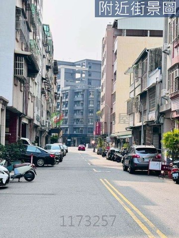 南區近興大綠園道角間透天店面｜台中市南區仁德街