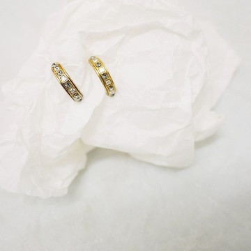 細緻經典配色半圓環 耳飾