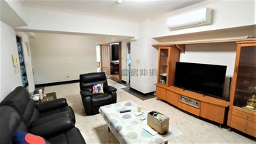 思褕推薦｜熊貓公園市｜公園旁稀有大四房雙車｜美術館｜台中市南區崇倫北街