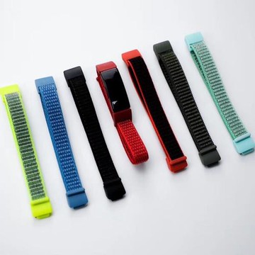 適用于 fitbit inspire1代/2代手環表帶inspire hr智能表帶運動透氣替換腕帶男女款尼龍回環表帶魔術貼 新款