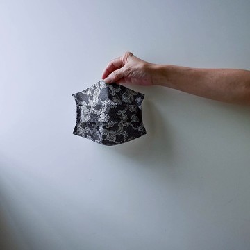 夏日薄棉口罩套-黑蕾絲印花