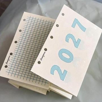 🔥熱門好物 臺灣出貨 2027年曆內頁二張套裝迷你活頁手賬本全年一覽日曆替芯紙M5打孔