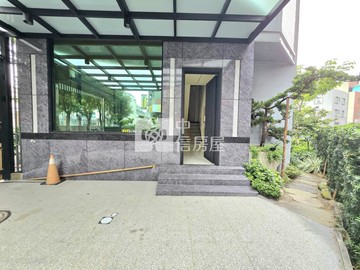 陳平國小獨棟電梯別墅｜台中市北屯區陳平一街