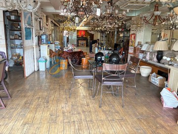 民族二路｜住辦大廈|開放式格局|信義國小｜高雄市苓雅區民族二路