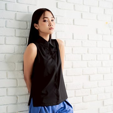 無袖開岔襯衫_黑色快乾抗菌機能布料