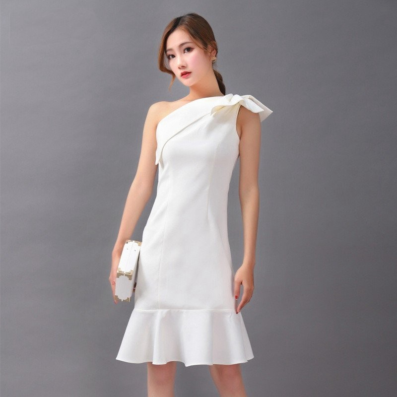 ワンピースドレス ワンピース 大人 白 結婚式 春 安い きれいめ 袖なし ファション 代 着痩せ お呼ばれ おうべい オシャレ 通勤 キレイめ 通販 Lineポイント最大0 5 Get Lineショッピング