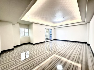 屏東榮總/公園城寶溫馨亮麗大三房車位(專)｜屏東縣屏東市武立街