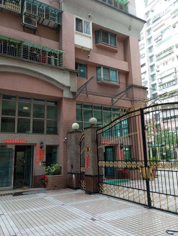 華夏校區電梯三房｜新北市中和區華新街