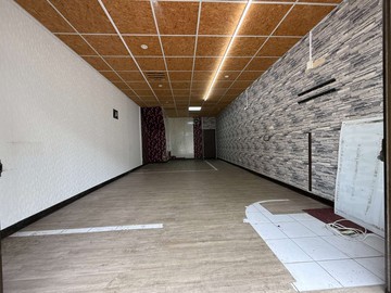 內壢前站~10米路旁邊間三角窗收租透店｜桃園市中壢區吉林二路