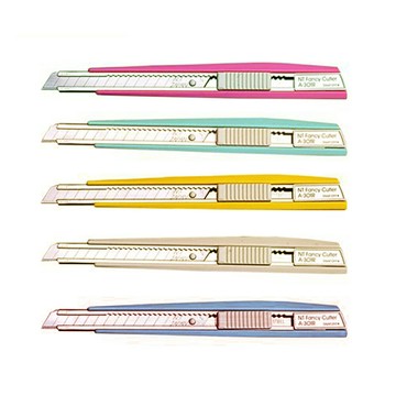 NT 專業美工刀(顏色隨機出貨) / 支 A-301RP【APP滿額下單10%點數(單一帳號最高5000點)】1/31止