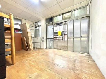 急售!緊鄰文華高中捷運站/低總價3房3樓公寓｜台中市西屯區寧夏東二街