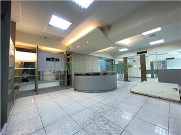 高雄優質地區近捷運商辦住商潔瑜｜高雄市前金區七賢二路