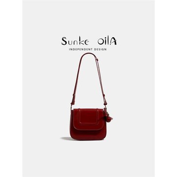Sunke OiLA 2024新款紅色小方包單肩斜挎包超火秋冬通勤女包百搭