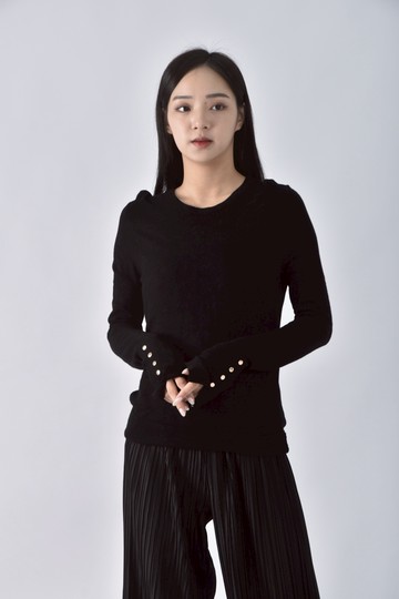 (S) zara素色黑色長袖上衣