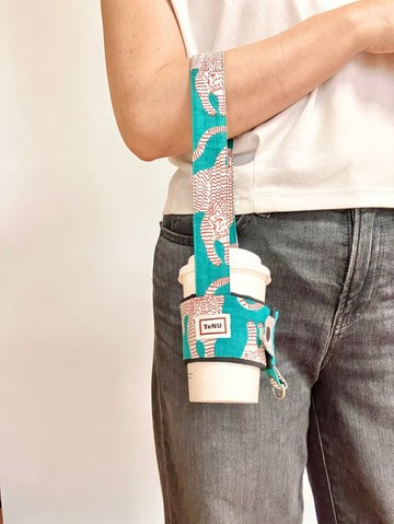 解放雙手的可折疊飲料提袋