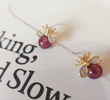 【低調雅典】Honey Bee 手工琉璃 香氛 精油 耳環  輕珠寶