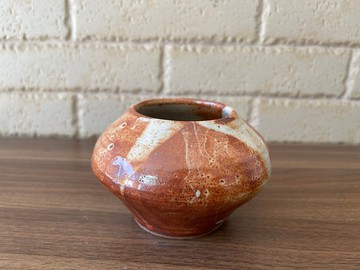 來點日味  志野釉小花器