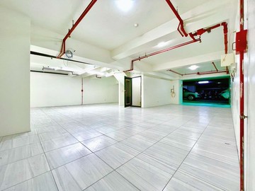 信實逸瑄南區五權南路雙樓店雙平車戶｜台中市南區五權南路