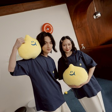 QUEENSHOP_ S 女裝 聯名 Second Morning 檸檬刺繡上衣兩色售1/2 現+預 【01190274