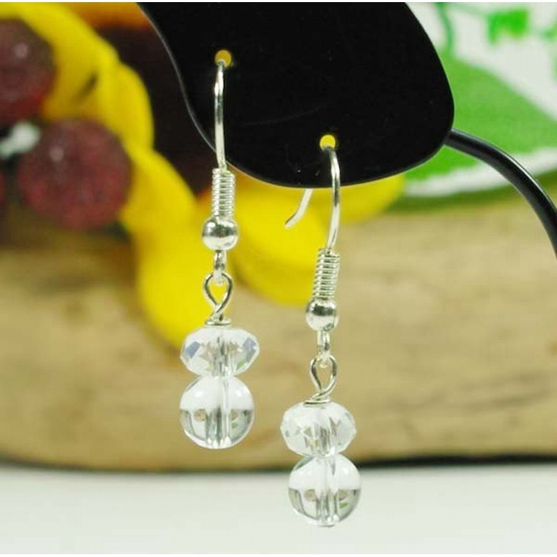 300円均一 クリスタル 水晶6mm玉ピアスチタンピアス イヤリングへの無料交換可 通販 Lineポイント最大0 5 Get Lineショッピング