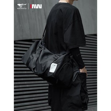 七匹狼短途旅行包男款大容量干濕分離運動健身包手提包出差行李包