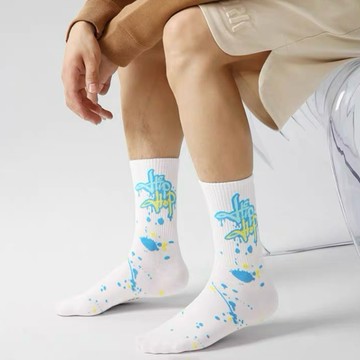 現貨在台｜原創潮流 街頭時尚 插畫藝術 中統襪 男襪