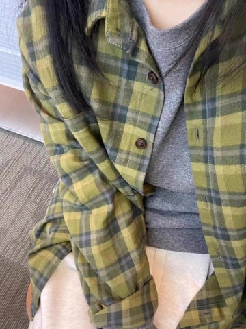 多巴胺復古綠色格子襯衫 寬鬆春秋新款休閒設計感長袖襯衣 休閒襯衣 寬鬆上衣 休閒上衣 長袖襯衫  痞帥襯衣 情侶襯衣
