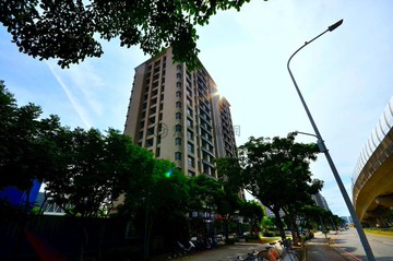 綠山棧兩房車地點優輕軌旁可以買｜新北市淡水區濱海路一段