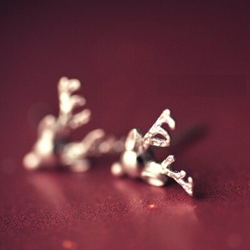 925純銀耳環耳飾-優雅氣質麋鹿造型生日情人節禮物女飾品73gk31【獨家進口】【米蘭精品】