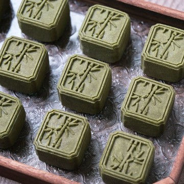 🌈好物優選⛱新疆烏斯瑪草洗髮皂 烏斯曼洗髮皂 手工皂 草本皂 手工洗髮皂 氨基酸洗髮養髮護髮