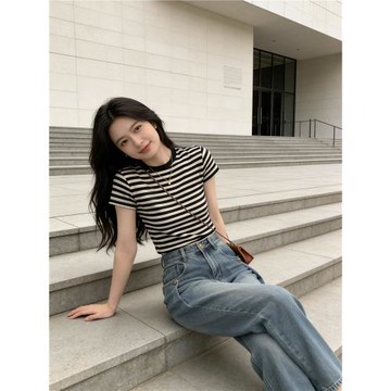 黑白條紋正肩圓領短袖t恤女夏季純棉設計感小眾修身顯瘦短款上衣