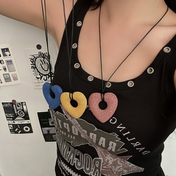 【台灣公司 可打統編】免運 夏日火山石鏤空愛心吊墜項鏈女韓國博主ins風百搭鎖骨鏈項飾配飾 可開發票 全館五折 工廠現貨直銷 新品特價 z9211