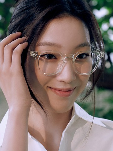 Modern Classic Clear