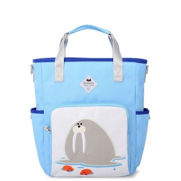 【BEATRIX NEW YORK】經典刺繡國小手提斜背兩用補習美術袋／海獅