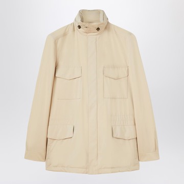 Sand-colored Traveller Windmate jacket