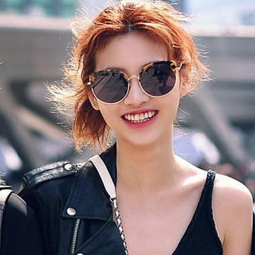 STEPHANE + CHRISTIAN 韓國輕奢墨鏡  超模Ijeong Ho Yeon配戴 時尚豹紋貓眼半框款